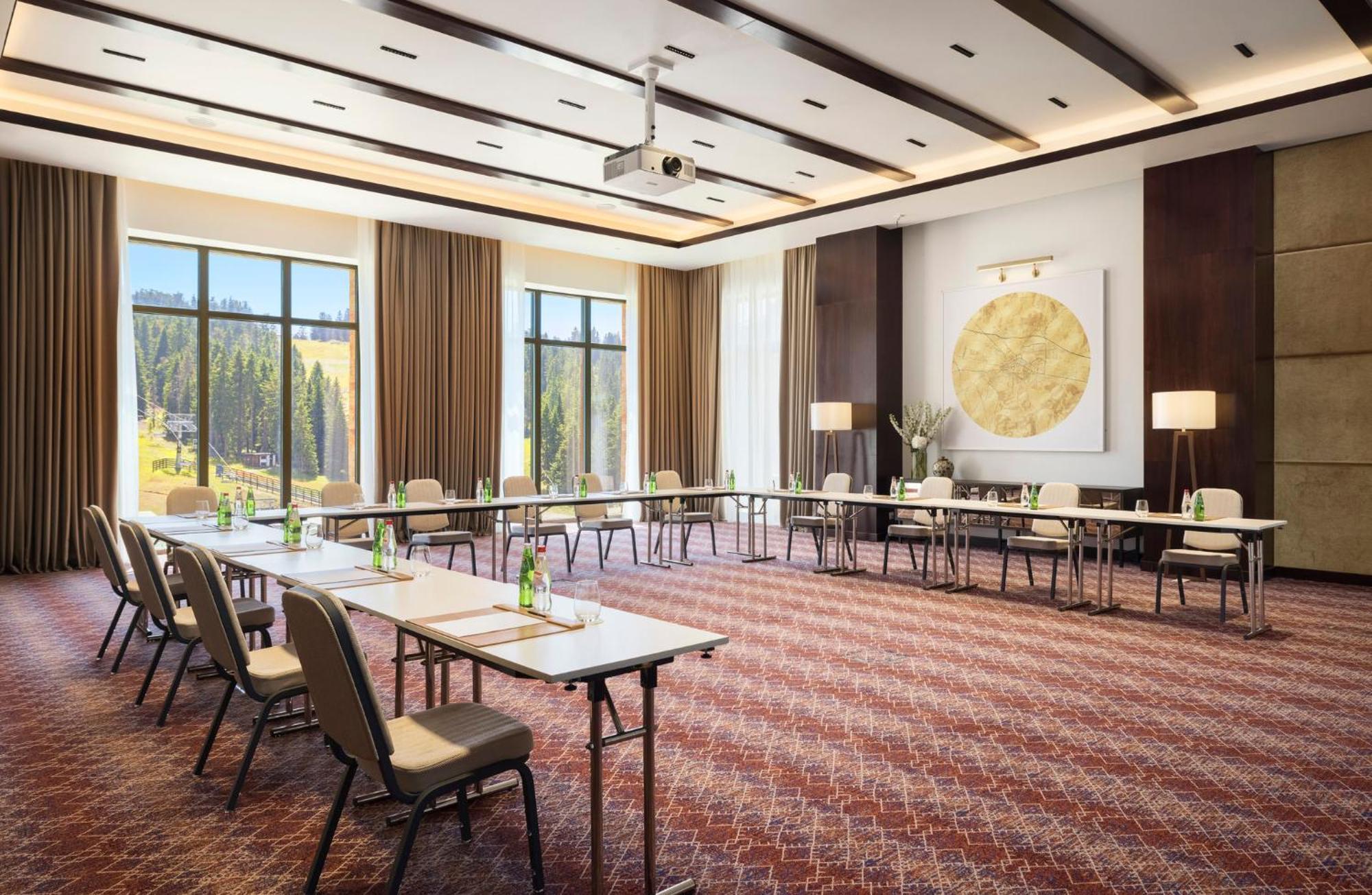 Viceroy Kopaonik Serbia Eksteriør bilde Meeting room