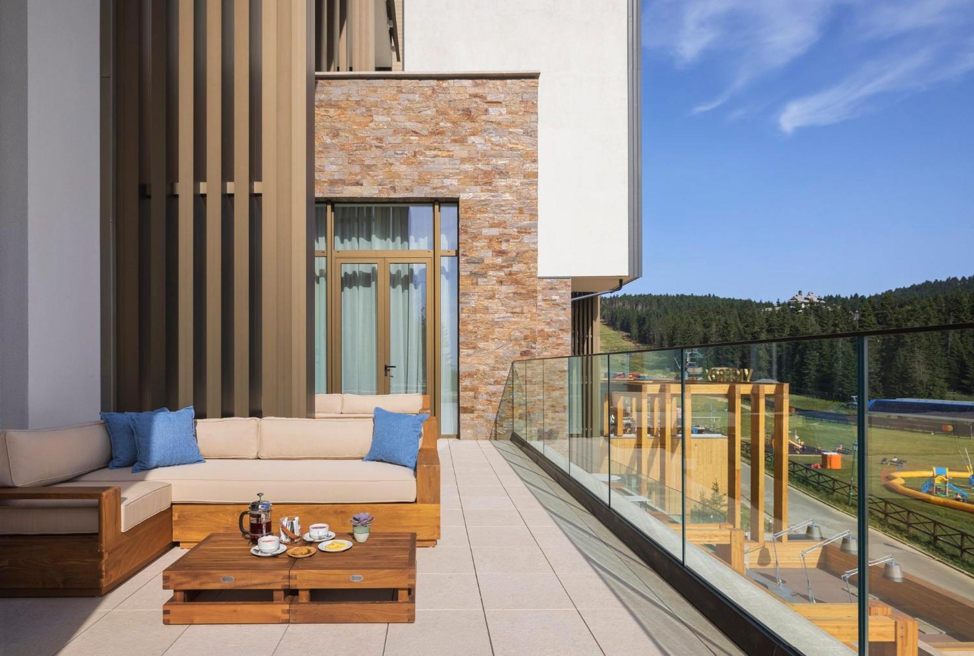 Viceroy Kopaonik Serbia Eksteriør bilde The Terrace
