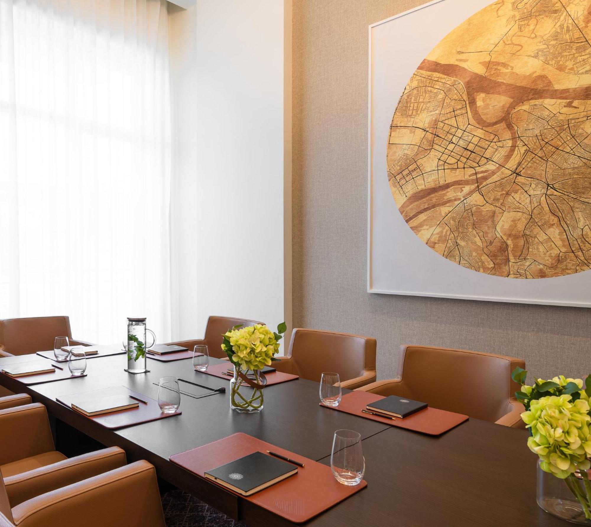 Viceroy Kopaonik Serbia Eksteriør bilde Meeting room at the Four Seasons Hotel, New York City