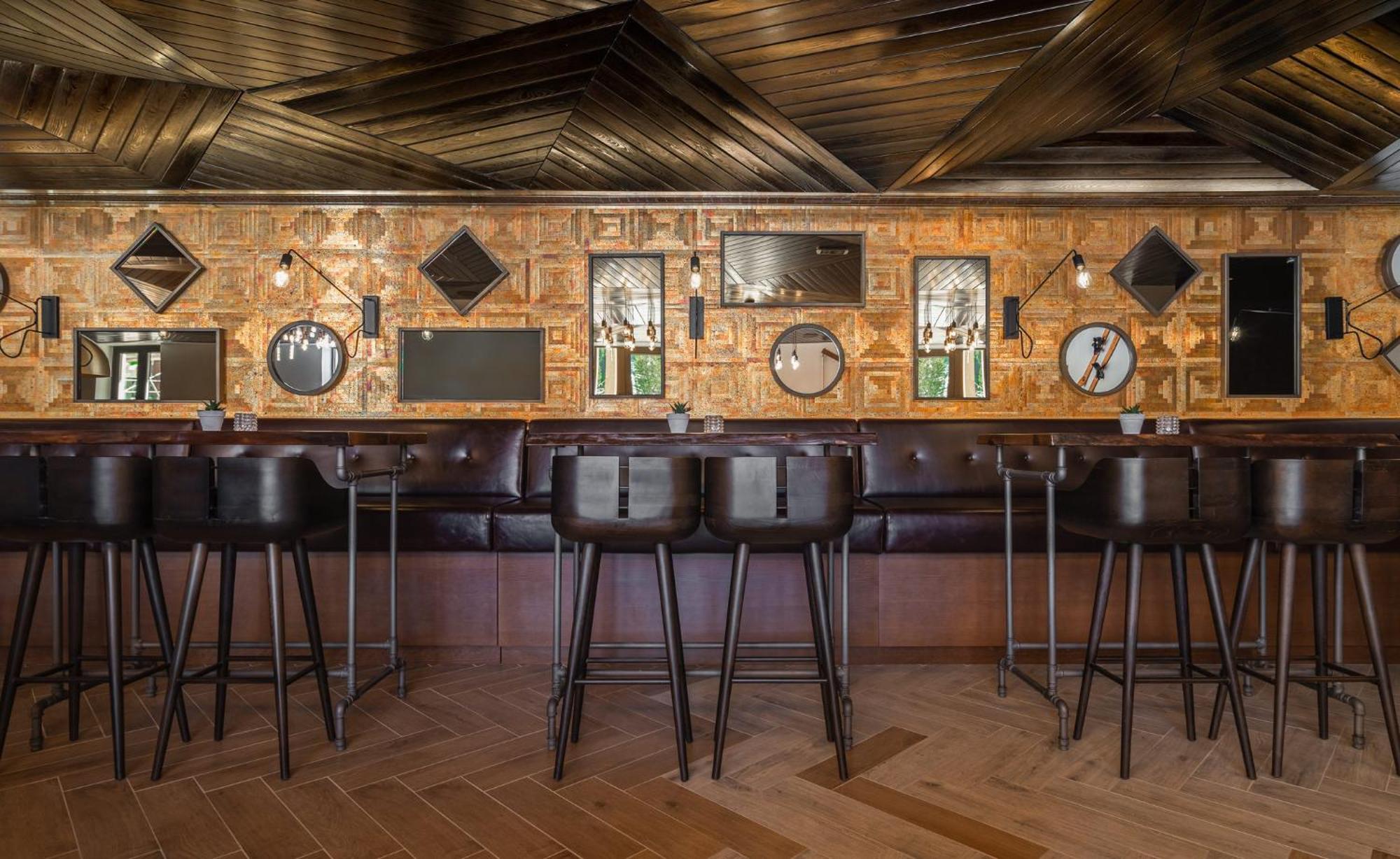 Viceroy Kopaonik Serbia Eksteriør bilde The bar at the 1905