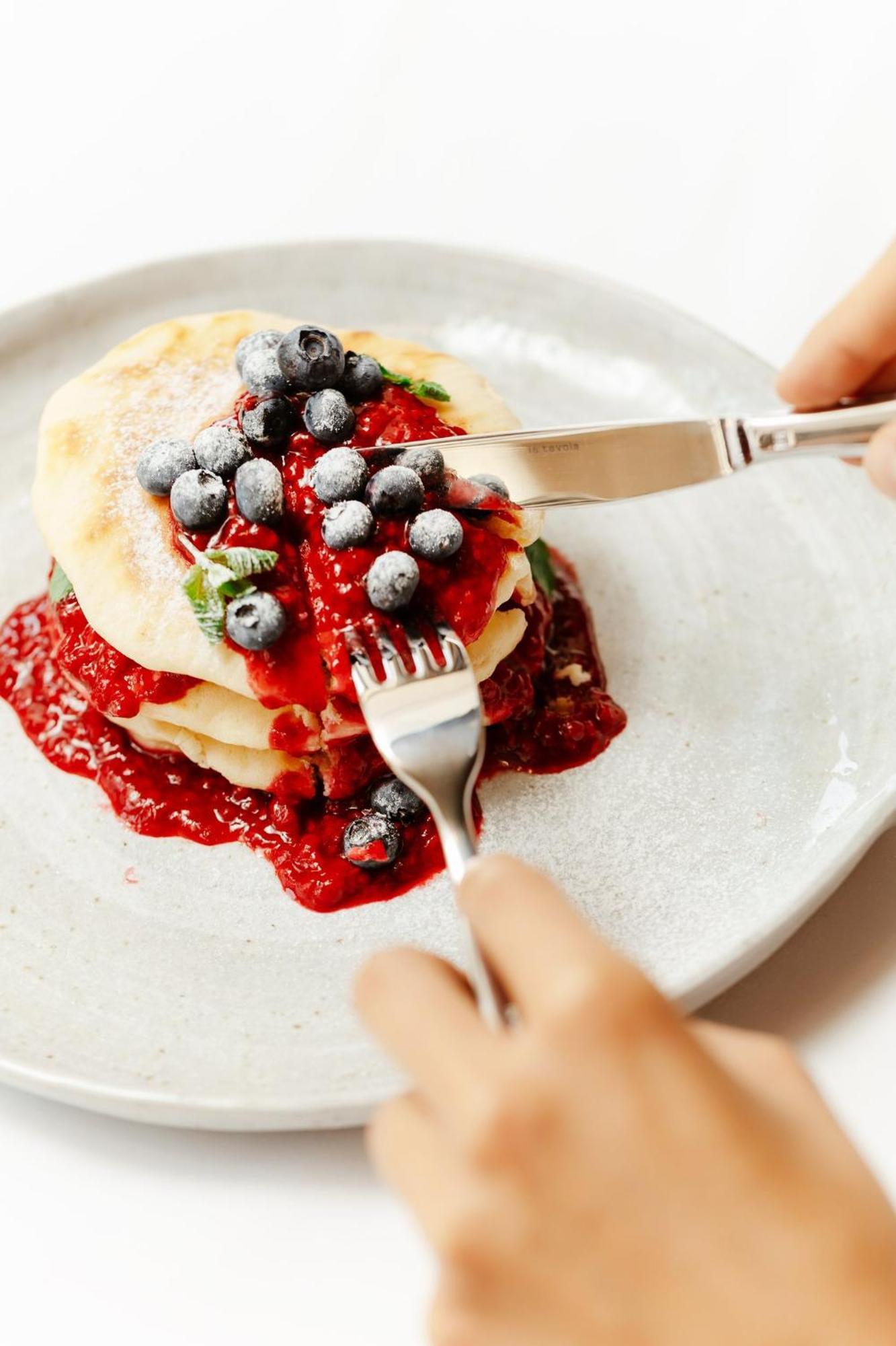 Viceroy Kopaonik Serbia Eksteriør bilde A knife and fork cutting into a pancake