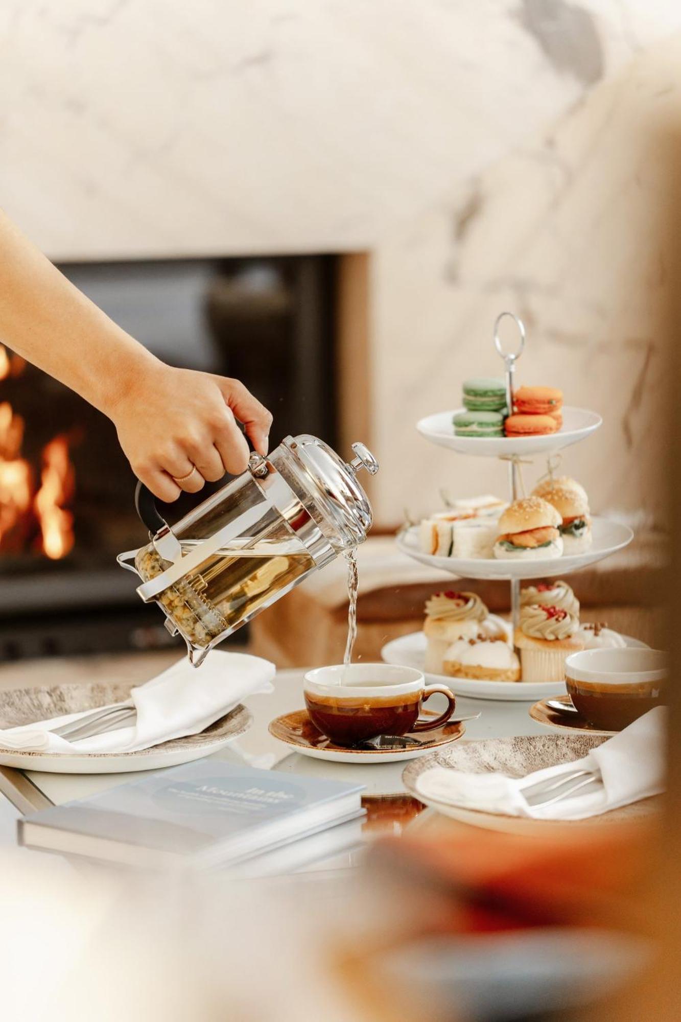 Viceroy Kopaonik Serbia Eksteriør bilde Afternoon tea