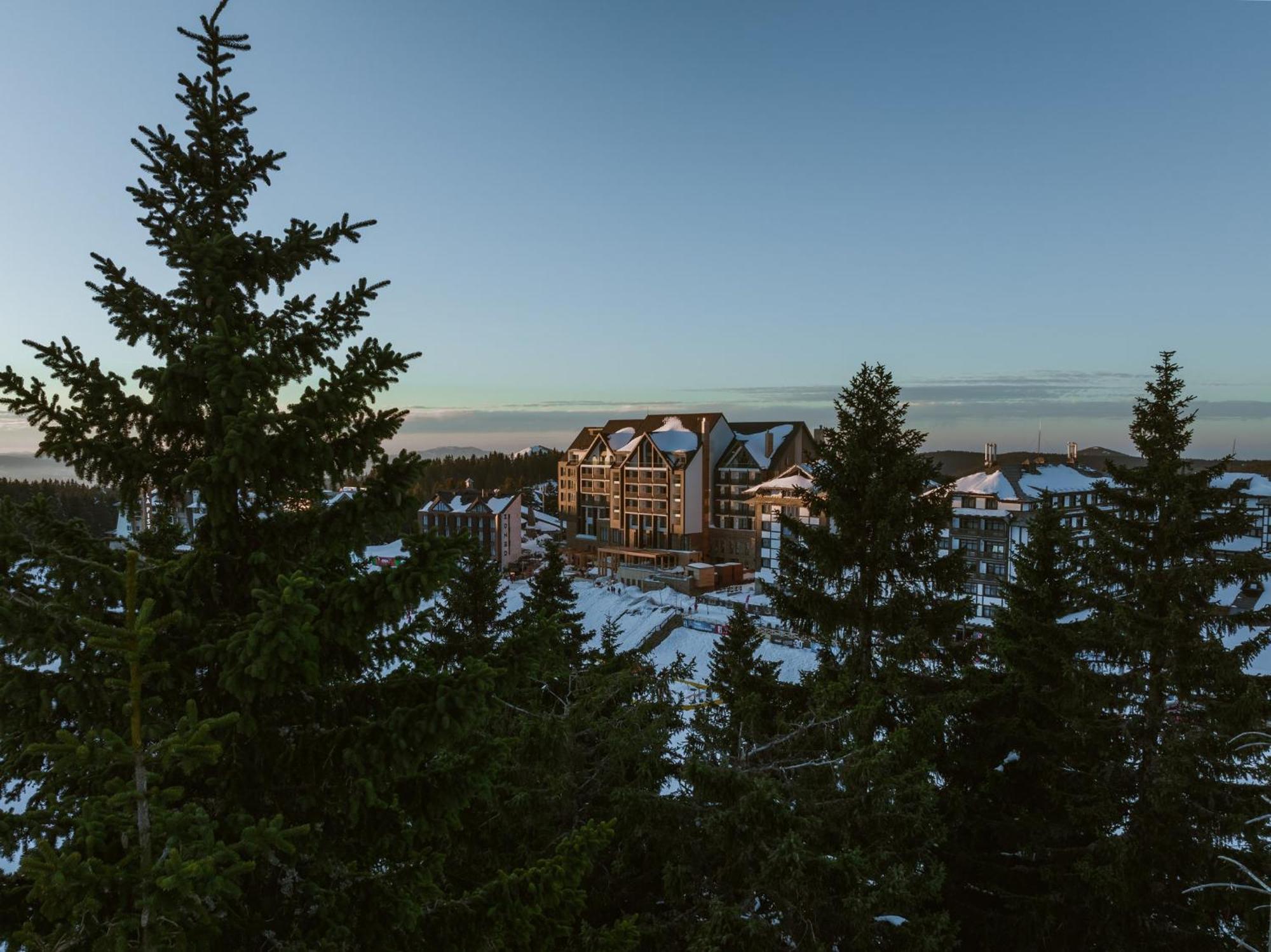 Viceroy Kopaonik Serbia Eksteriør bilde The hotel complex